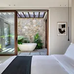 Apollo Yard Villa *