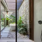 Apollo Yard Villa *